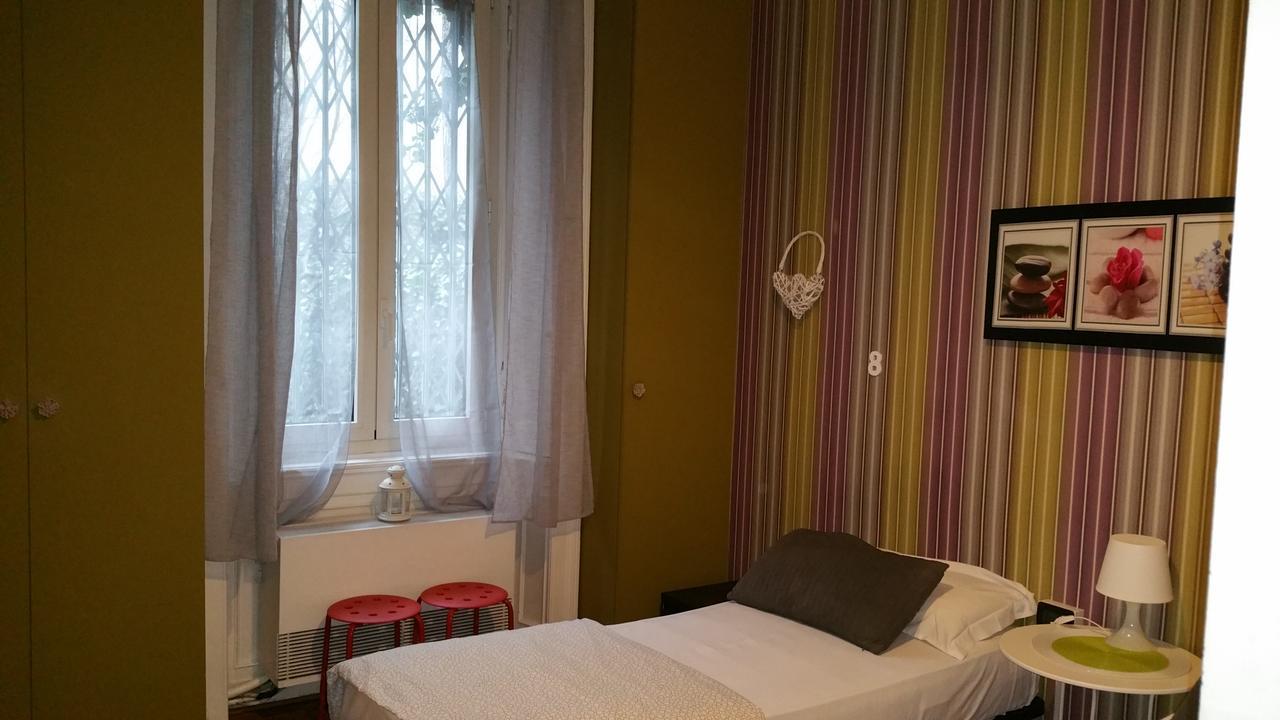 Hostel Lumiere Milan Exterior photo