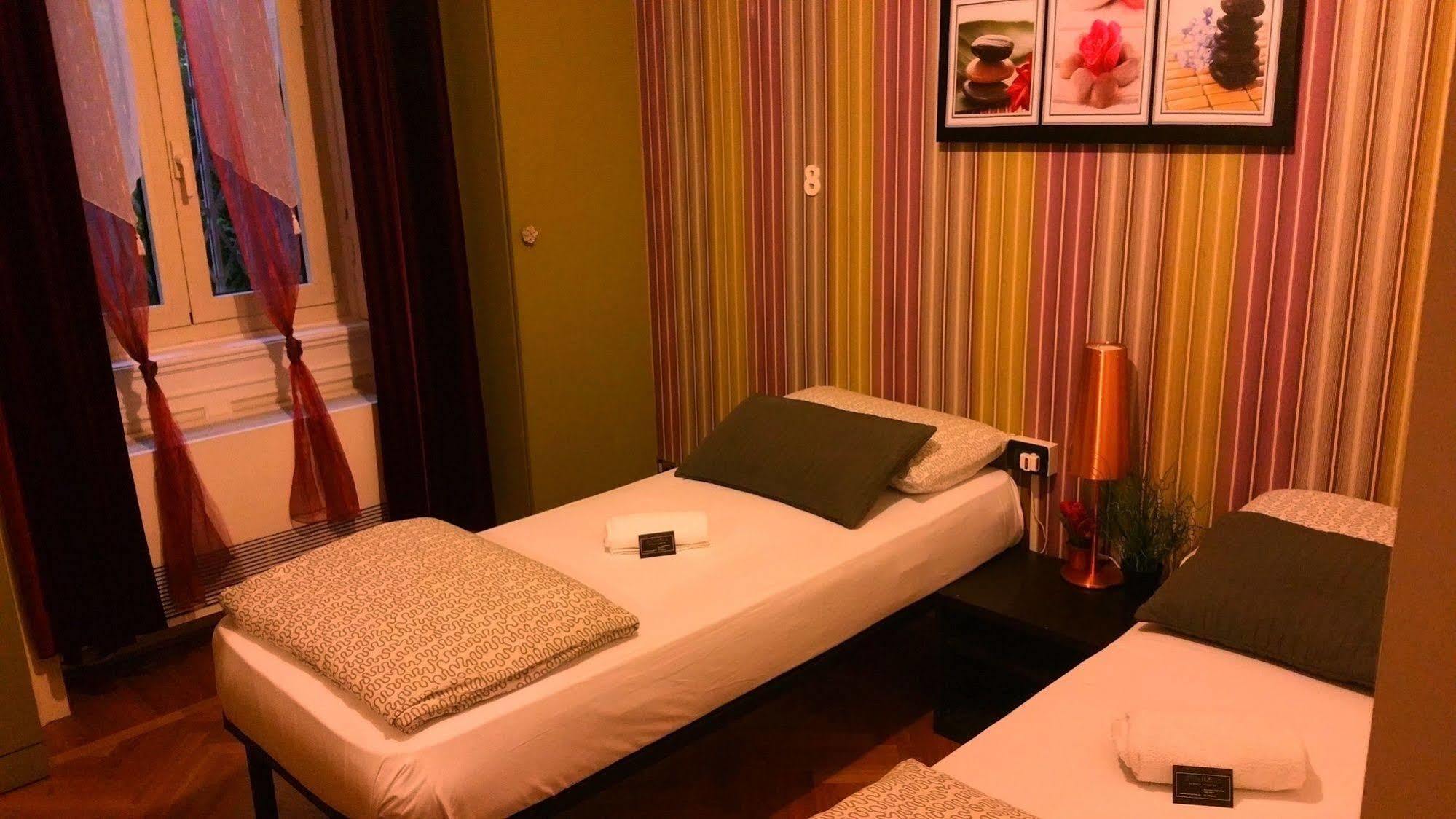 Hostel Lumiere Milan Exterior photo